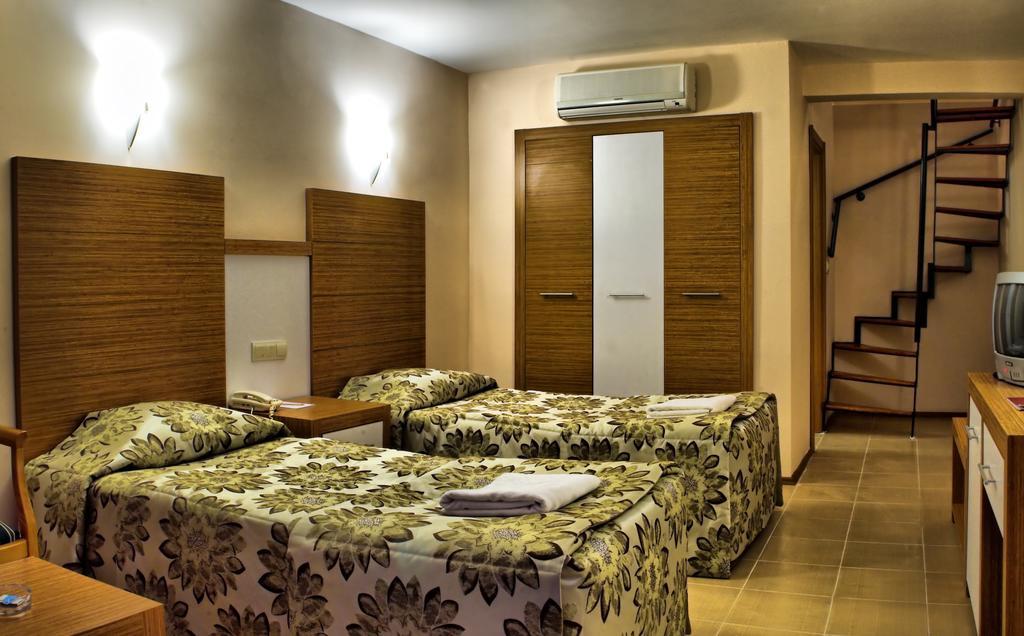 Omer Holiday Resort Kusadası Esterno foto
