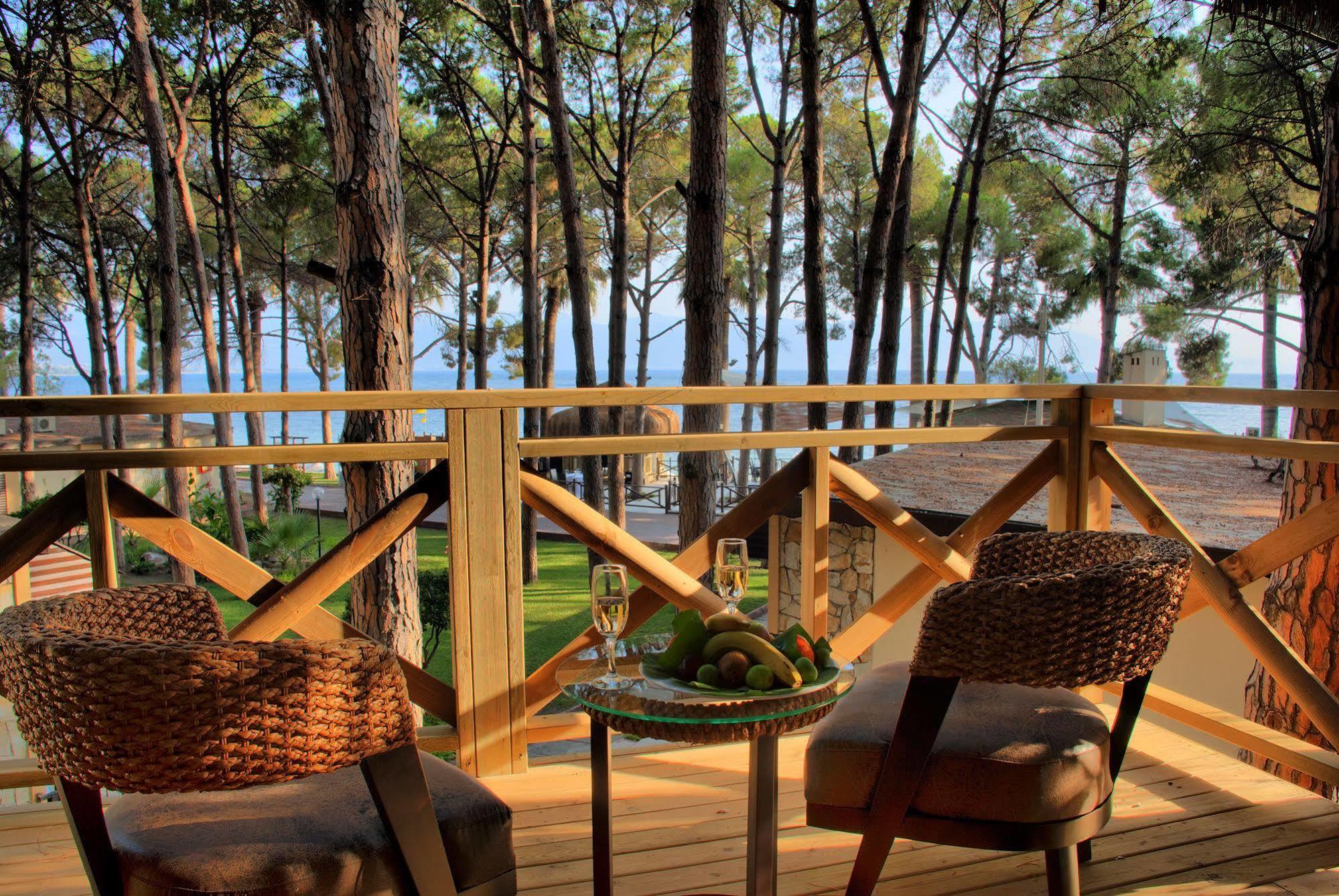 Omer Holiday Resort Kusadası Esterno foto