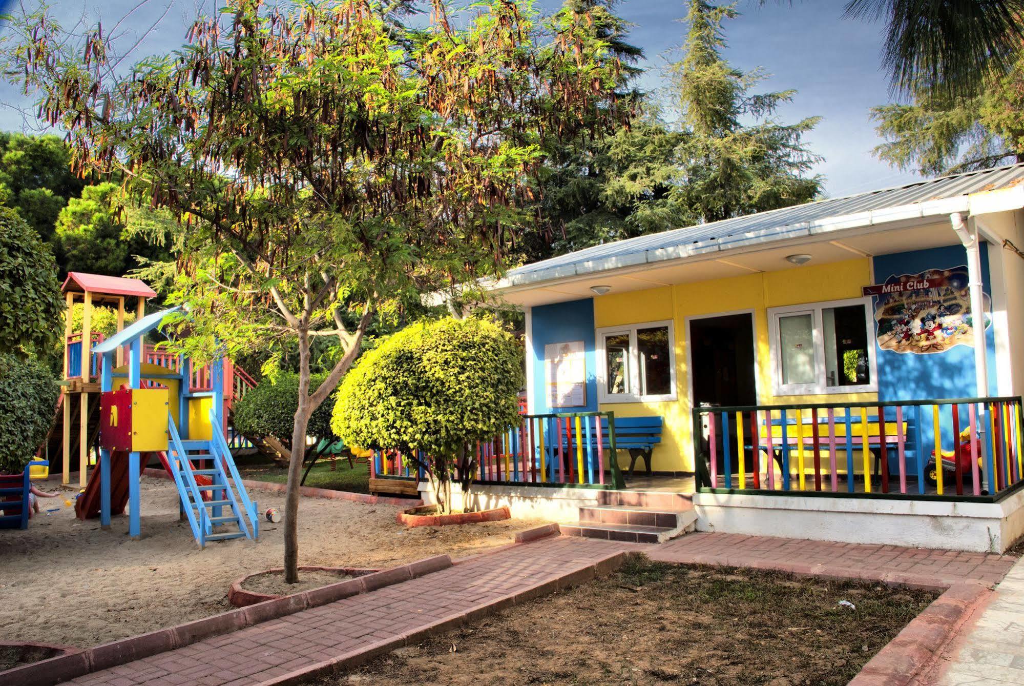 Omer Holiday Resort Kusadası Esterno foto
