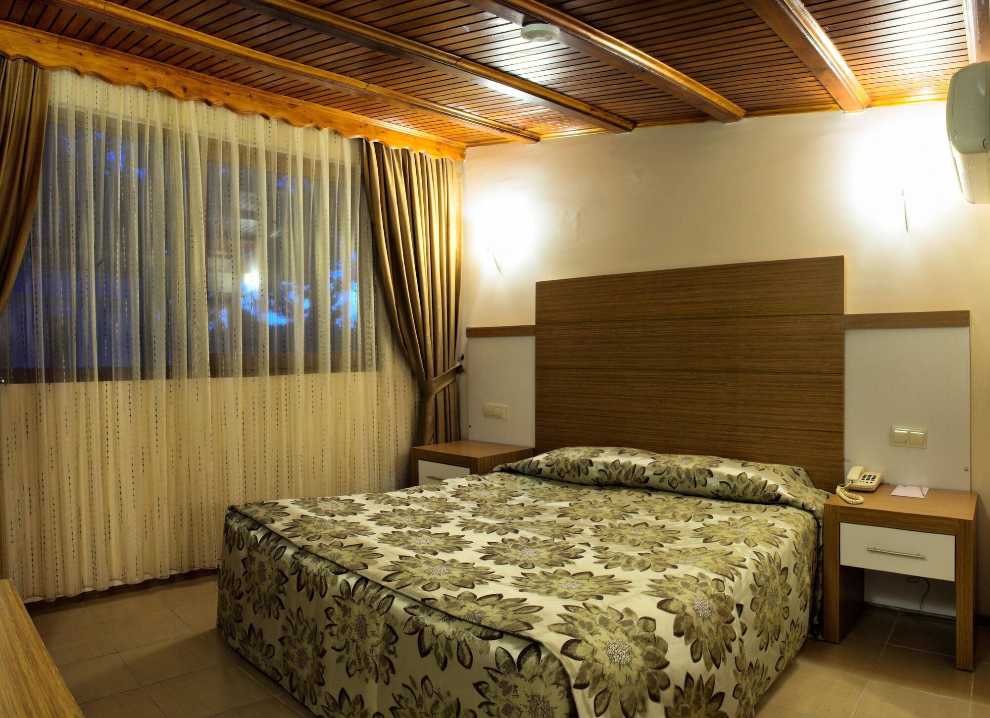 Omer Holiday Resort Kusadası Esterno foto