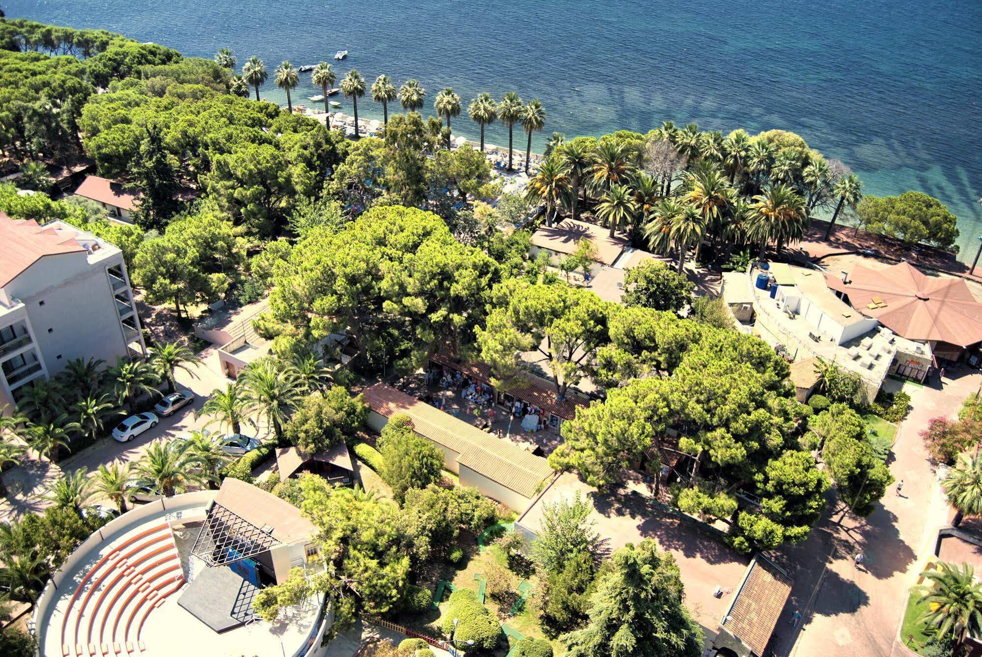 Omer Holiday Resort Kusadası Esterno foto
